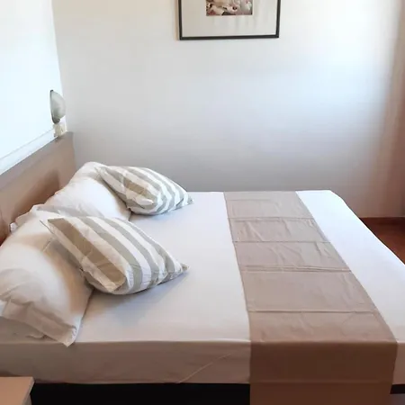 Salsedine  4 Min Da Fiera ! Hotel Rimini