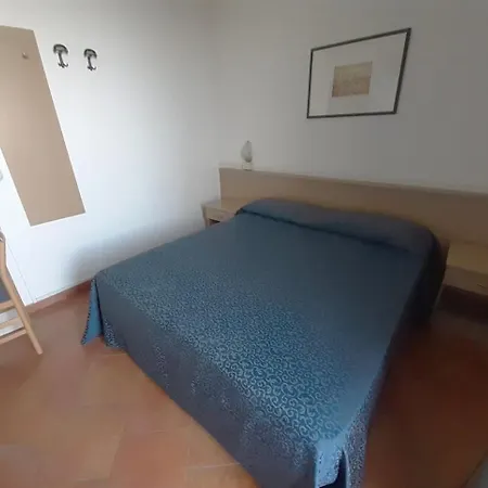 Hotel Salsedine  4 Min Da Fiera !