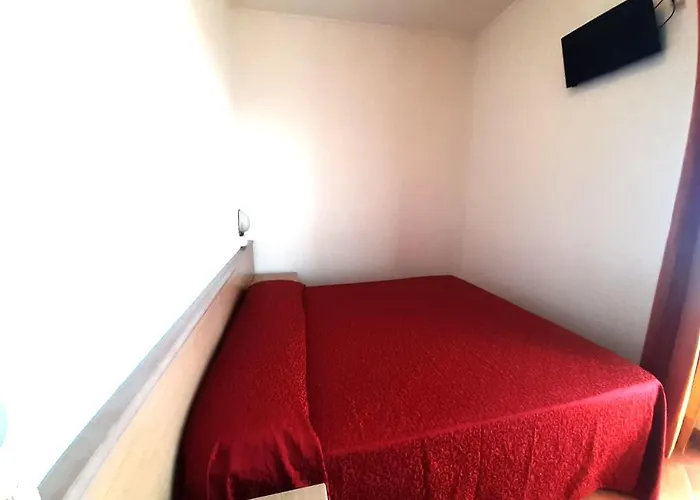 Salsedine - Aderisce Al Programma Aic-senza Glutine 3* רימיני